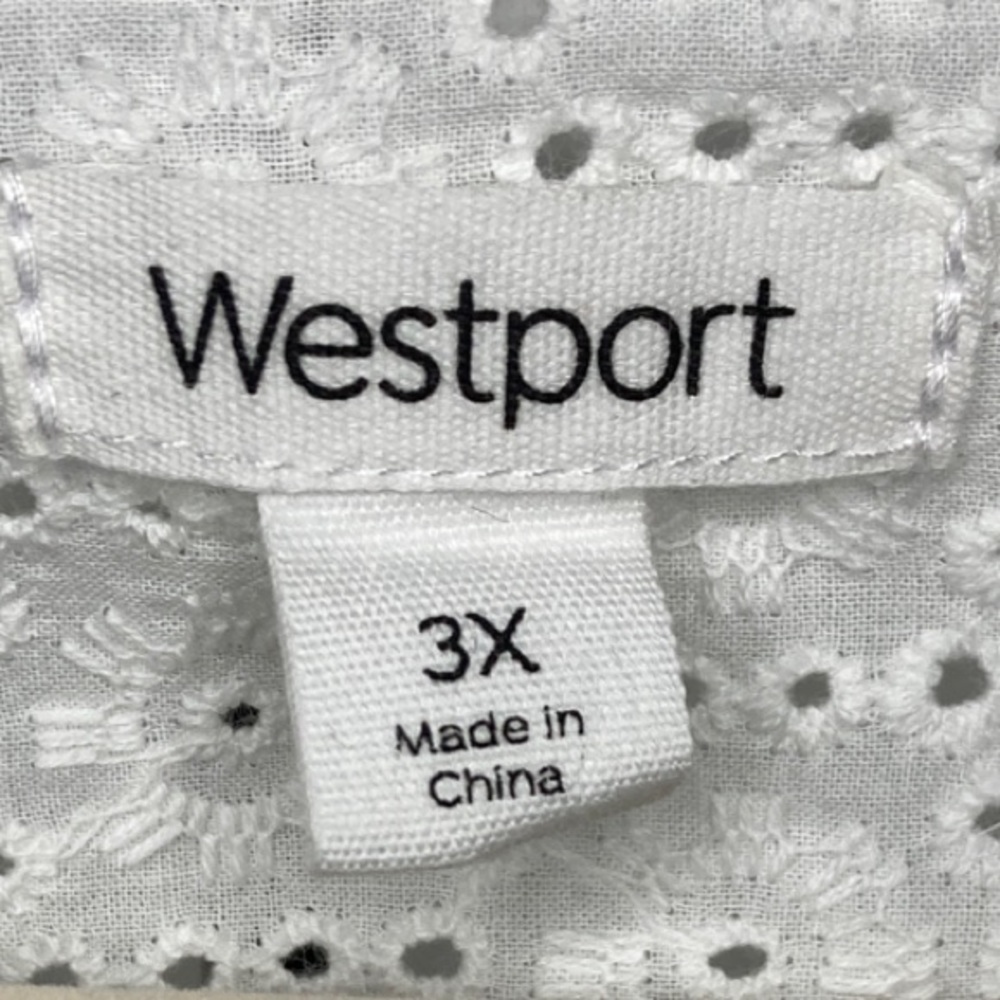 Westport 3X Women’s Romantic White Eyelet Cotton Peasant Top with Tassle Tie - Picture 2 of 8